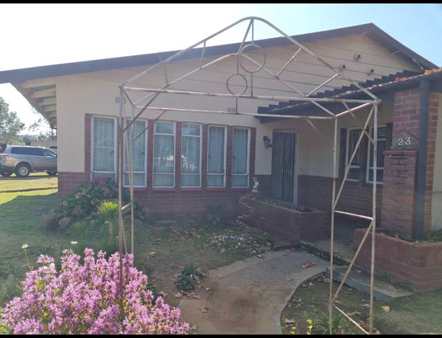 3 BEDROOM HOUSE TO LET IN GLENCOE